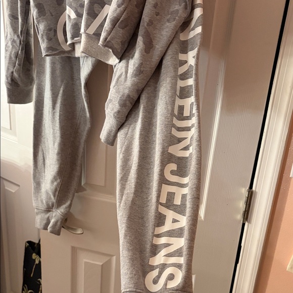 Calvin Klein Gray Lounge Set - Picture 4 of 7